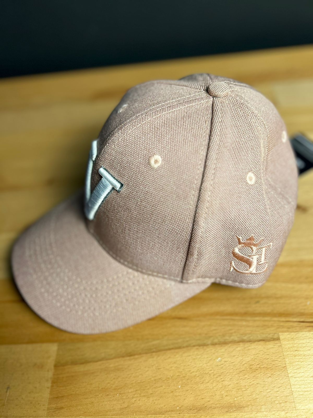 Gorra Salatiel palo rosa